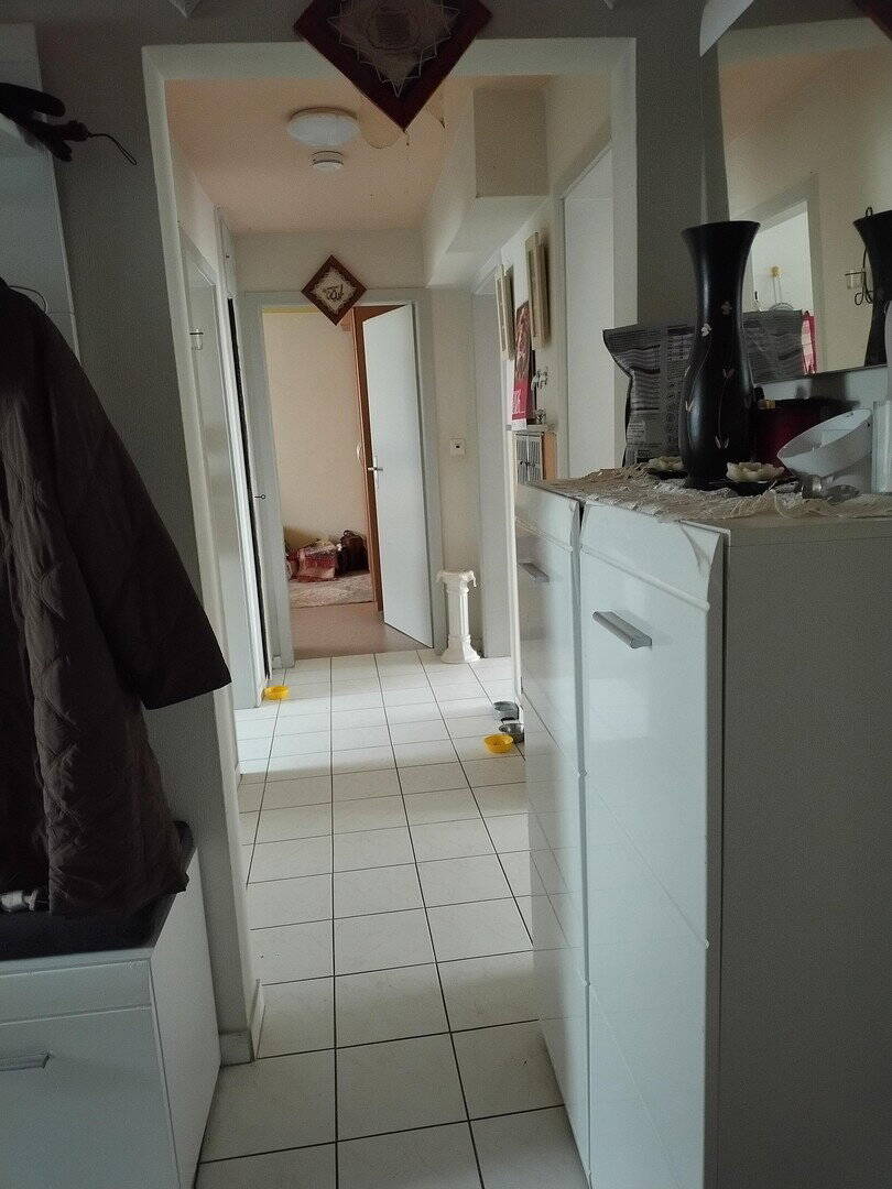 Thumbnail-Schöne 4 Zimmer Wohnung mit Garten, Balkon, Stellplatz