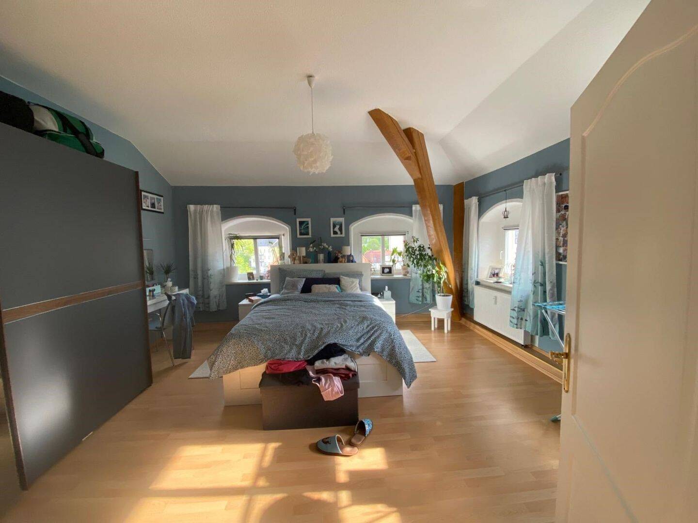 Thumbnail-großzügig,helle 3-Zimmer Dachgeschoßwohnung in zentraler Lage von Döbeln