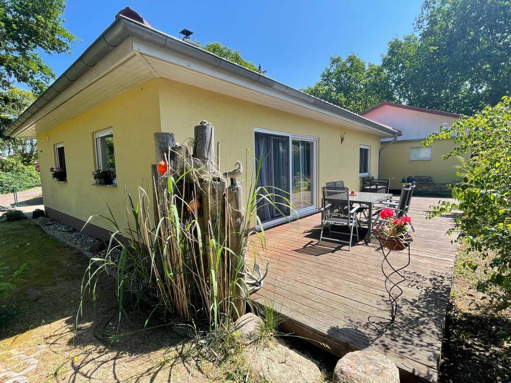 Thumbnail-Ein Traum im Bungalowstil mit zusätzlichem separatem Gästehaus eingebettet zwischen dem Bodden und dem Wald