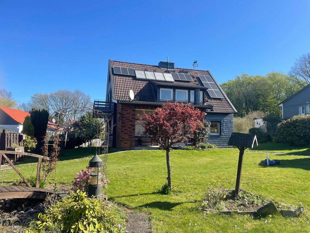 Thumbnail-Ihr neues Zuhause: Wunderschönes Einfamilienhaus mit großem Gartenparadies