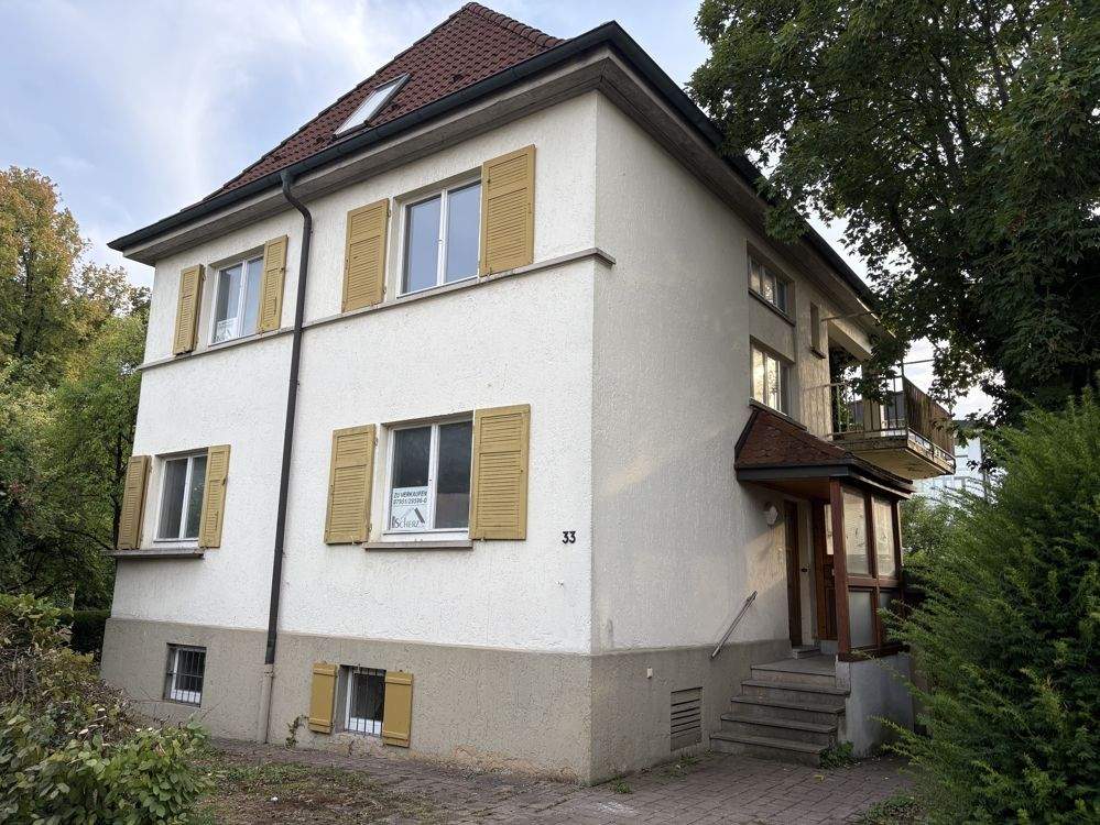 Thumbnail-Charmantes Wohnhaus mit Garage in zentraler Lage in Crailsheim | sanierungsbedürftig