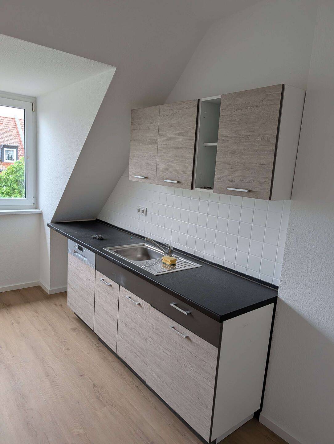Thumbnail-EBK VIDEO, S-Bahn-Badesee-Wohnen im Grünen, HomeofficePendeln(30Min. LEIPZIG) hilfsbereite Nachbarn