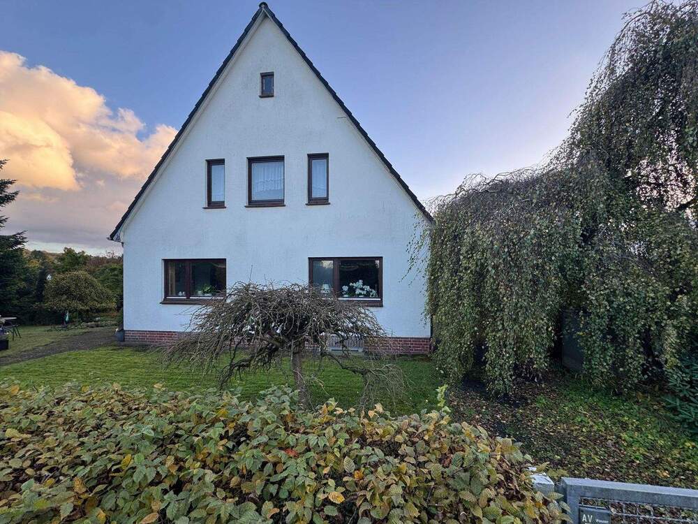 Thumbnail-Attraktives Grundstück mit Bestand - perfekt geeignet für den Neubau eines modernen Doppelhauses