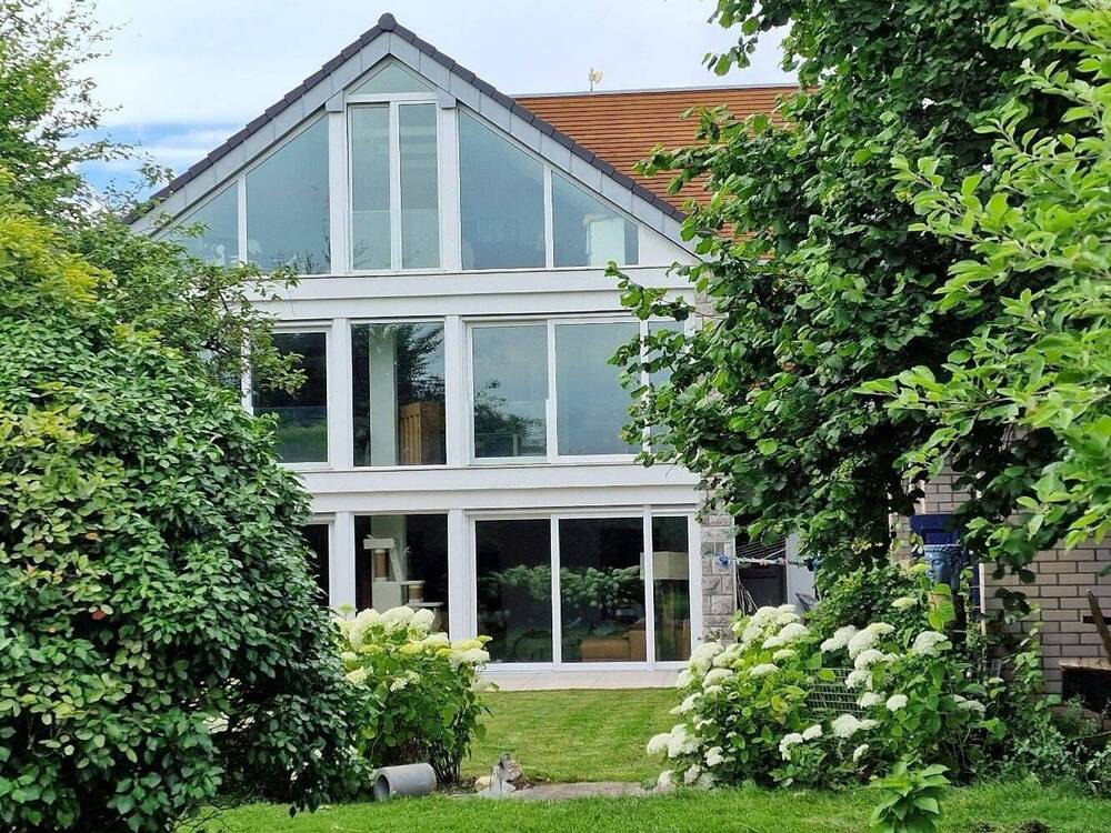 Thumbnail-RESERVIERT! Großzügiges 265 m² Haus mit herrlichem Weitblick bis in die Eifel und trotzdem nur 10 Min. von AC-Brand entfernt....