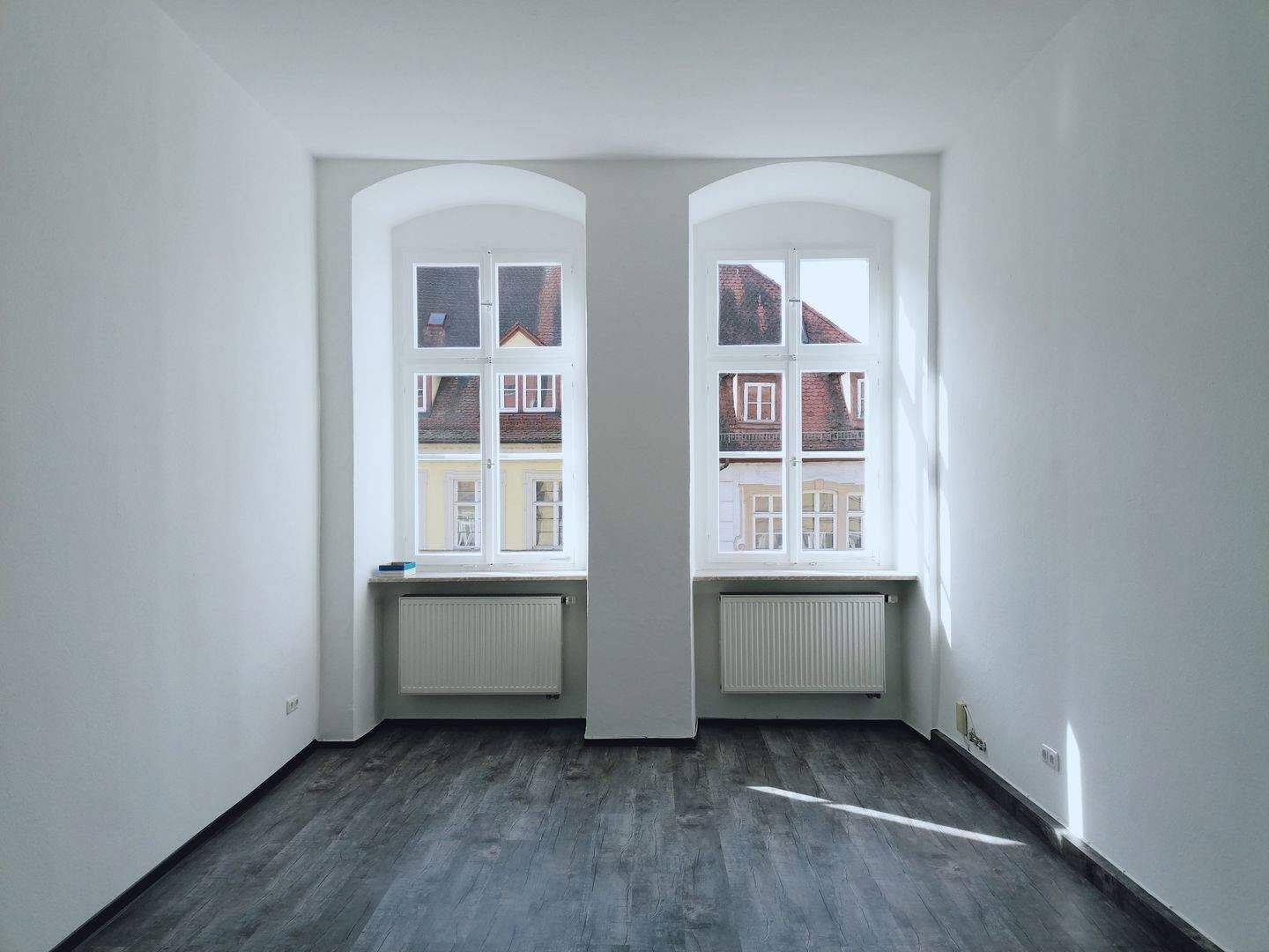 Thumbnail-helles Büro mit Aufzug in OG 2, Lange Straße nach Süden