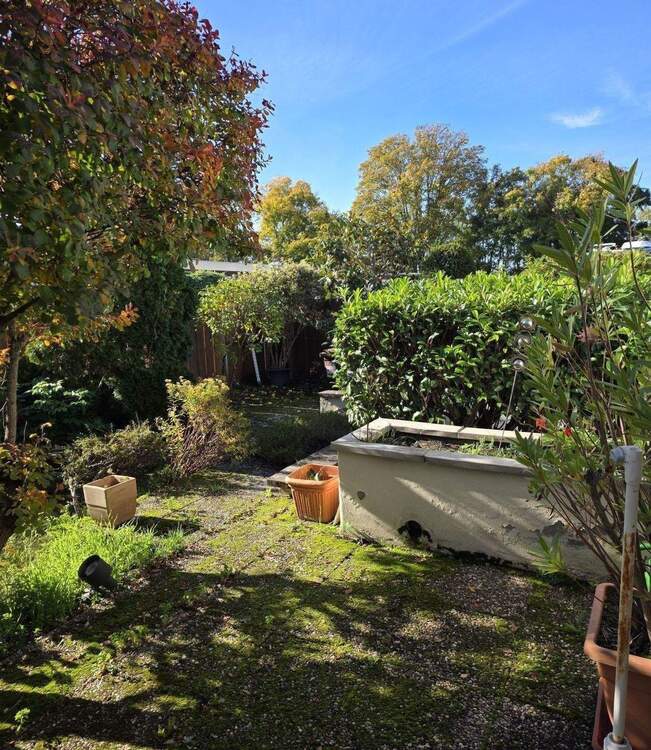 Thumbnail-***Eckgrundstück!, geräumiges Haus in begehrter Wohnlage sucht neuen Eigentümer, KAUFEN statt mieten***