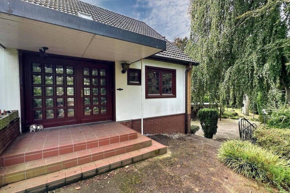 Thumbnail-EFH mit Wintergarten & Weitblick