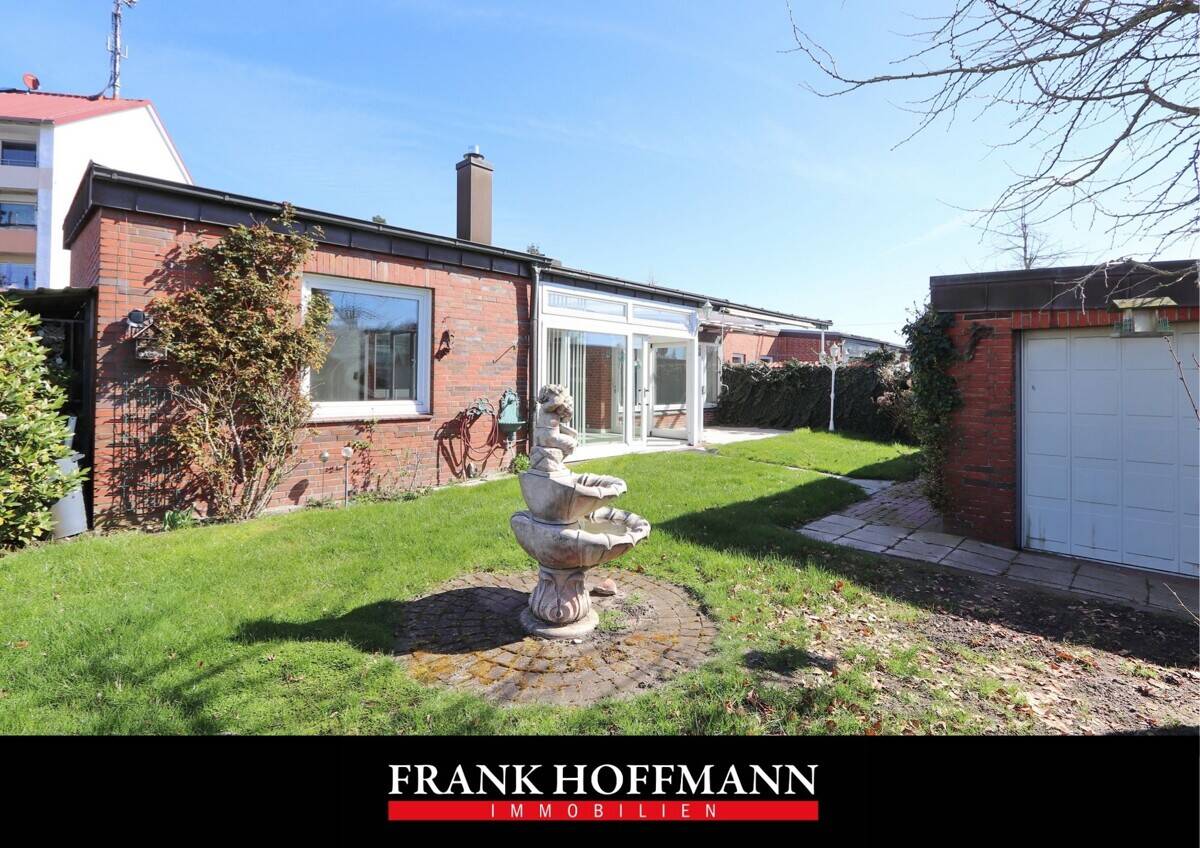 Thumbnail-Platzreicher Bungalow mit Carport und Garage in Rellingen