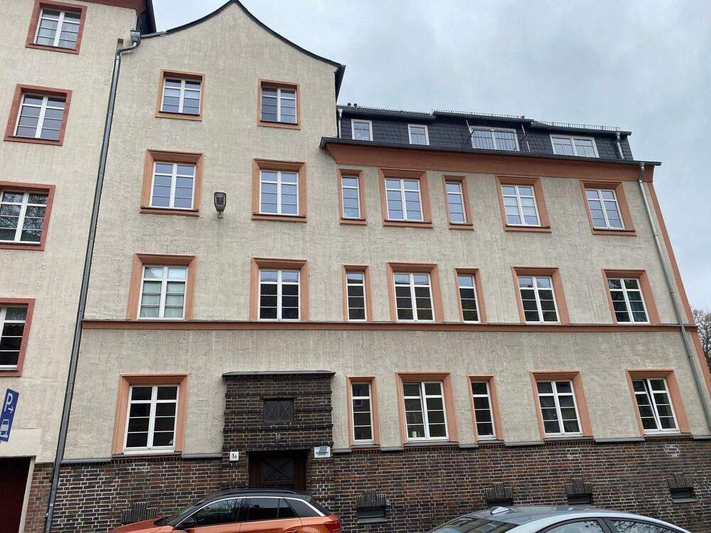 Thumbnail-NETTE NACHBARN GESUCHT- SCHICKE WOHNUNG MIT LAMINAT