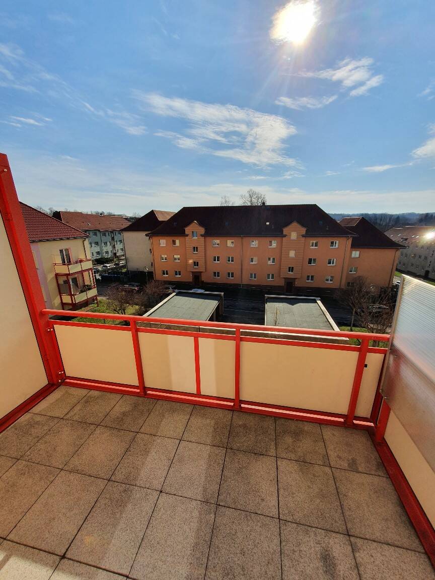 Thumbnail-3-Raum Wohnung mit großen sonnigen Süd-Balkon!