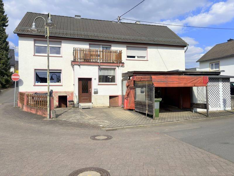 Thumbnail-Gemütliches Einfamilienhaus mit kleinem Hof in Gemünden zum selber einziehen oder vermieten