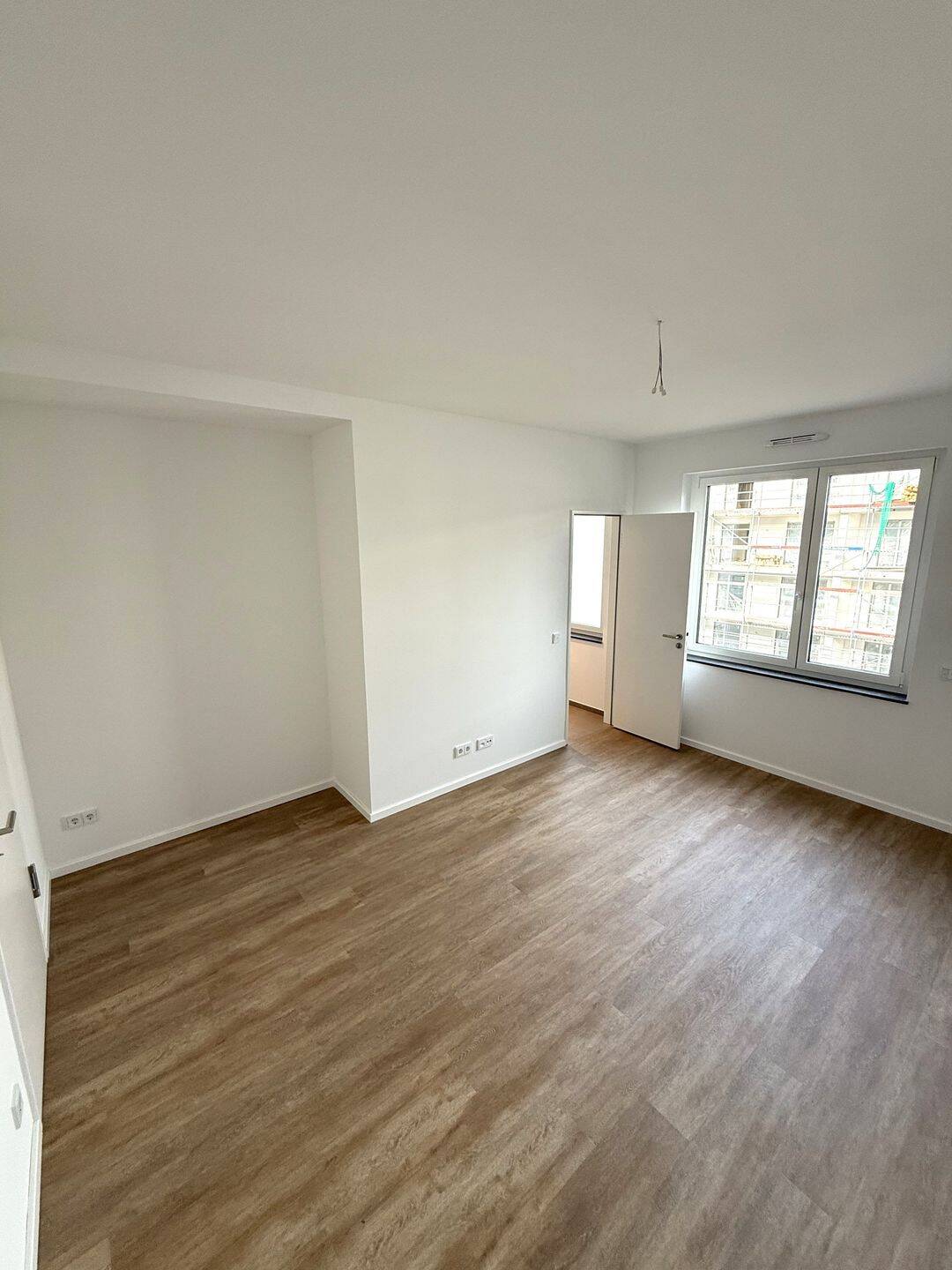 Thumbnail-Exklusive Neubau-Mietwohnung in List Vahrenwald - 4 Zimmer Wohnung mit Loggia