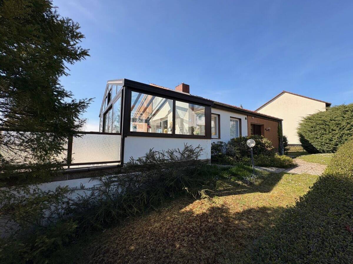 Thumbnail-Freistehendes Wohnhaus in Toplage von Bovenden