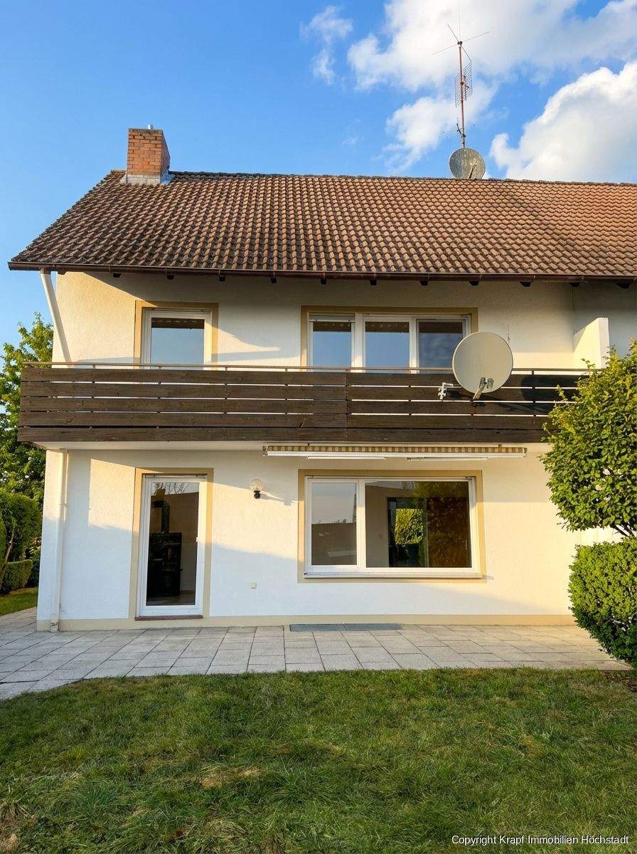 Thumbnail-DHH mit 117 m² Wfl., 3 Schlafzimmer, mit Garten, nähe Aischpark sucht Familie !