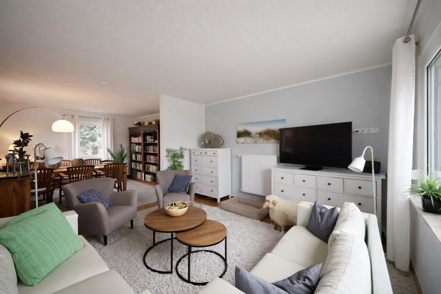 Thumbnail-Modernisiert. Massiv. Vielseitig.