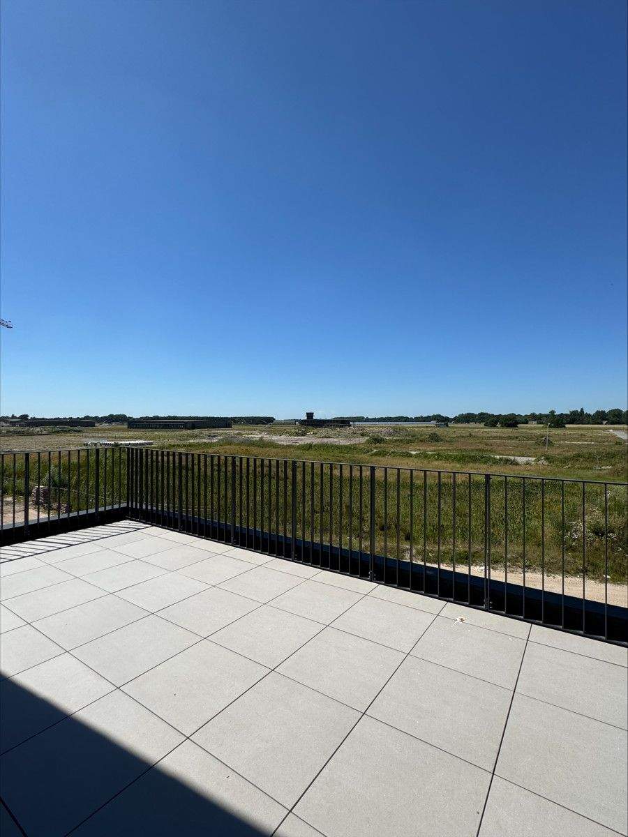 Thumbnail-WOW, die Aussicht - Moderne Wohnung mit Dachterrasse direkt am Fliegerhorst!