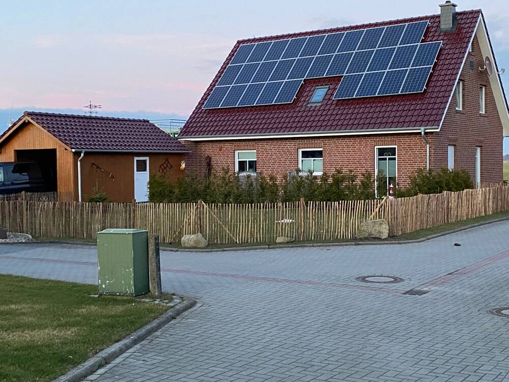 Thumbnail-Schöne Oberwohnung mit Dachterrasse in Werdum