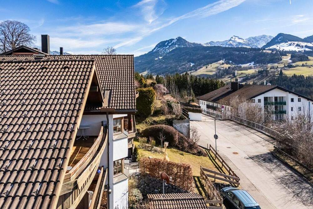 Thumbnail-Über den Dächern der Stadt: Großzügige 4-Zimmer-Panoramawohnung auf der Staig