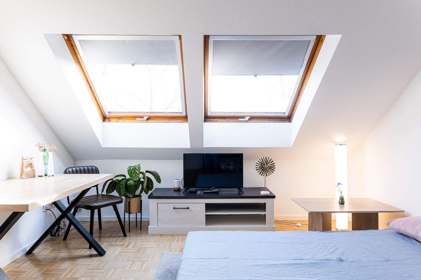 Thumbnail-Möblierte Wohnung mit Einbauküche und Waschtrockner