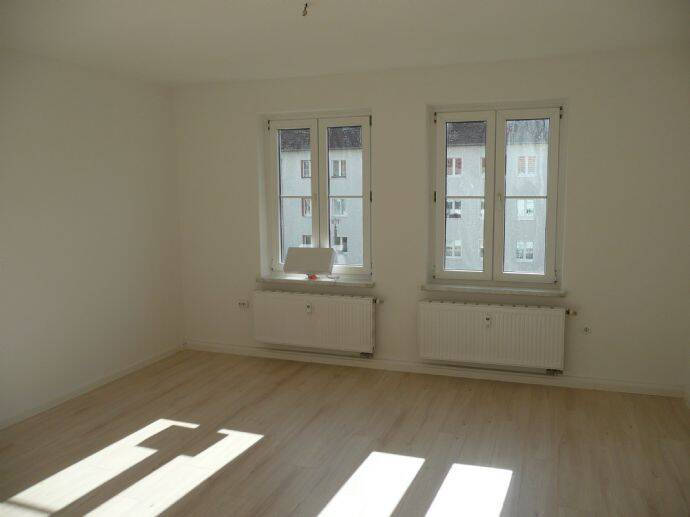 Thumbnail-NEU! 3 RAUM WOHNUNG MIT EBK UND STELLPLATZ
