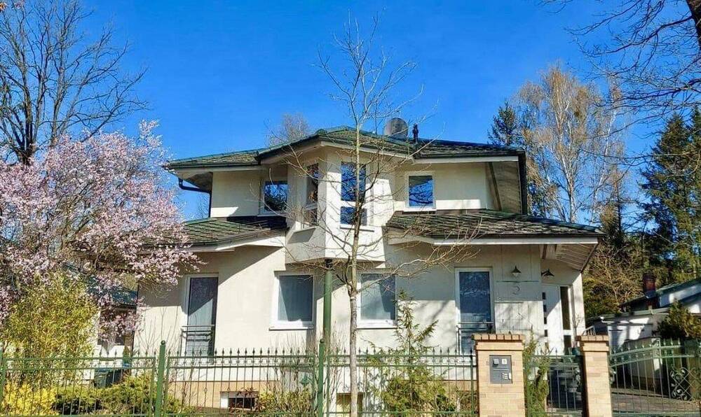 Thumbnail-Exklusives Einfamilienhaus (7 Zi.) in Zühlsdorf bei Berlin