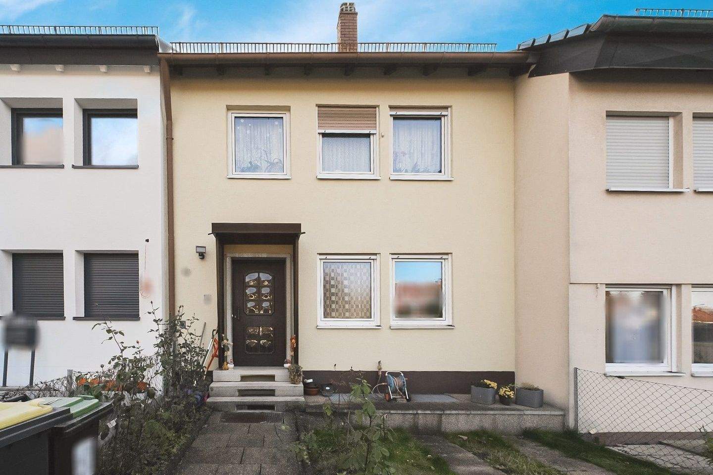 Thumbnail-Familienfreundliches Reihenmittelhaus in 90449 Nürnberg-Gebersdorf - Wohlfühlen auf allen Ebenen