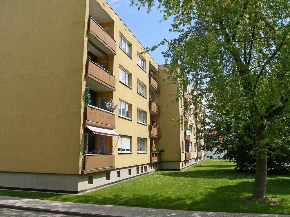 Thumbnail-Helle 3-Zimmer-Wohnung mit Essecke und Balkon in Fritzlar (2L)