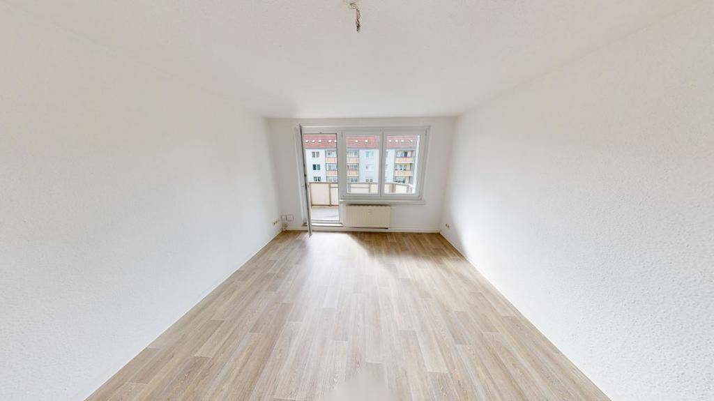 Thumbnail-In ruhiger Seitenstraße gelegene 3-Raum-Whg. mit Balkon