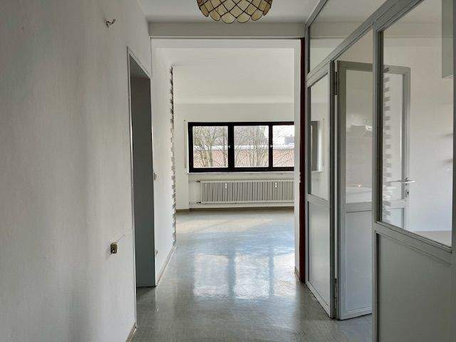 Thumbnail-Mieter mit handwerklichem Geschick gesucht