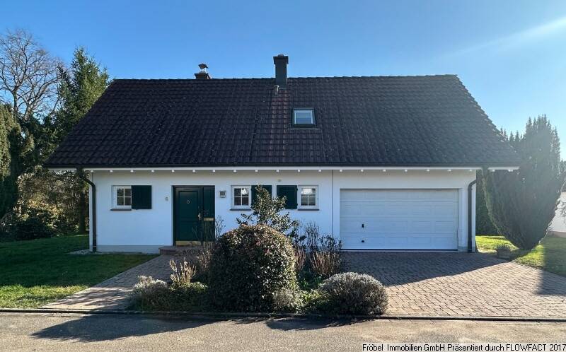 Thumbnail-Freistehendes Einfamilienhaus mit Doppelgarage zur Miete in Rheinfelden-Warmbach