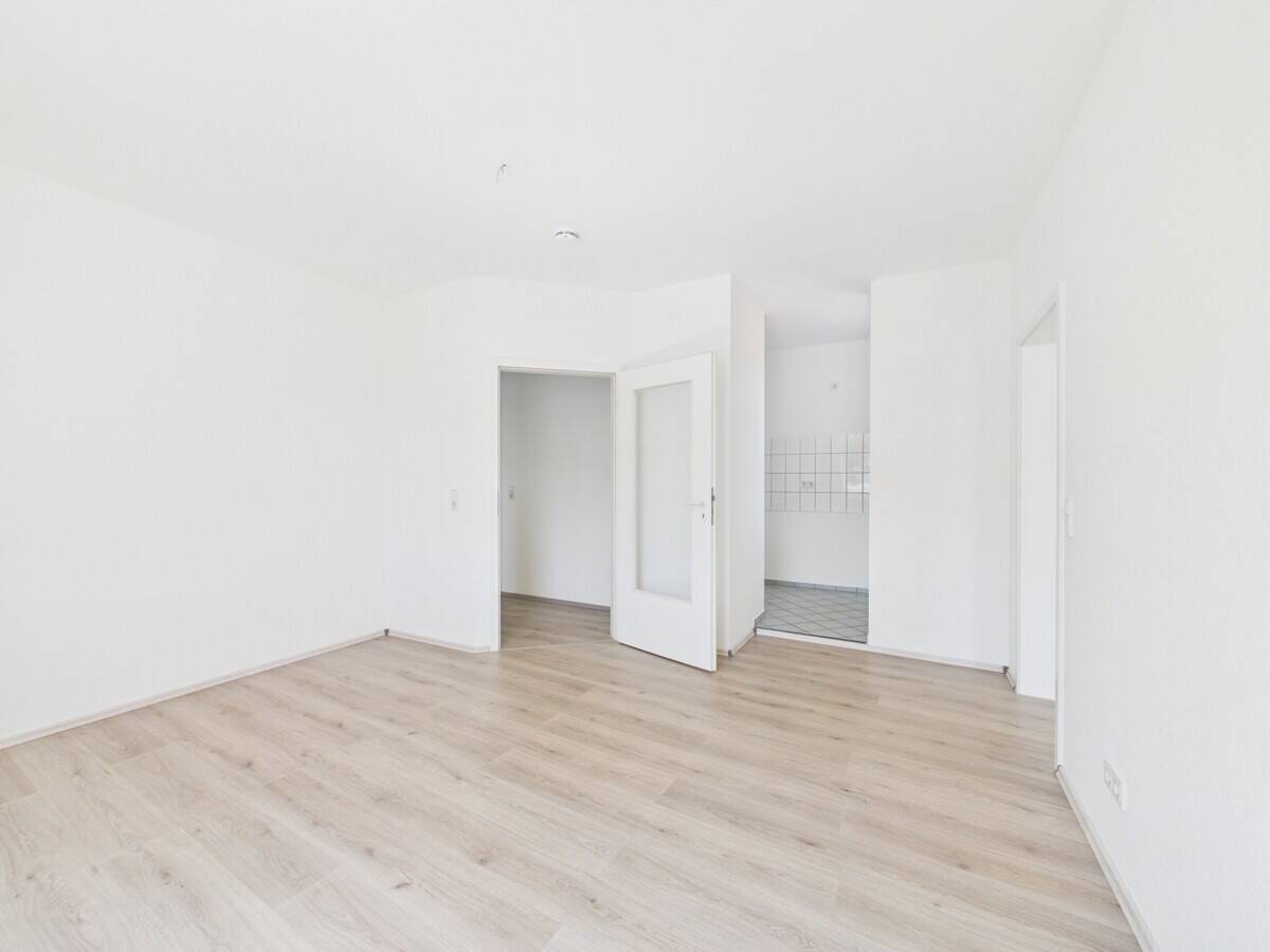 Thumbnail-Helle, geräumige 2-Zimmer-Wohnung im Herzen von Ruhla -Dachgeschoss-