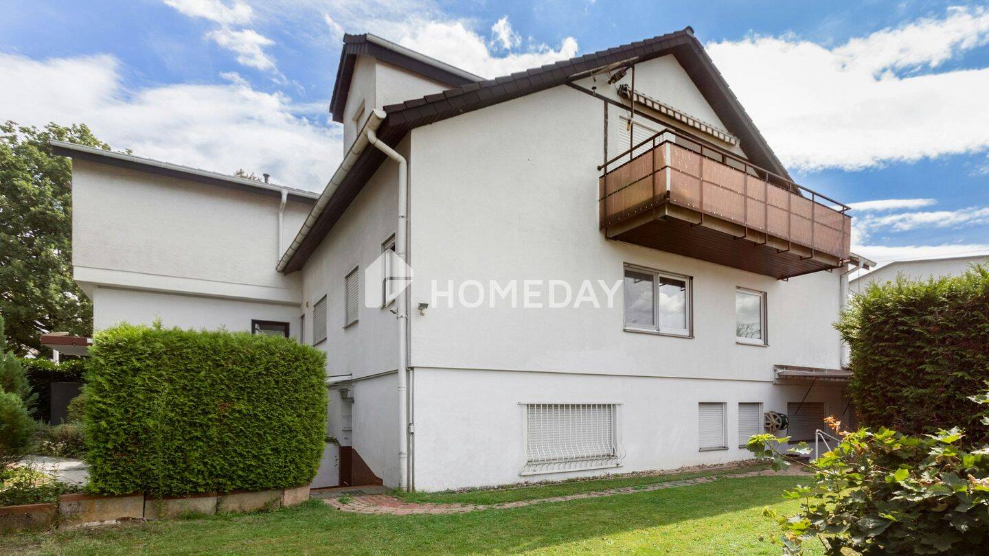 Thumbnail-Begehrte Lage in Baden-Baden: MFH mit 3 WE in Sonnenlage mit Wärmepumpe, Wohlfühlgarten und Sauna