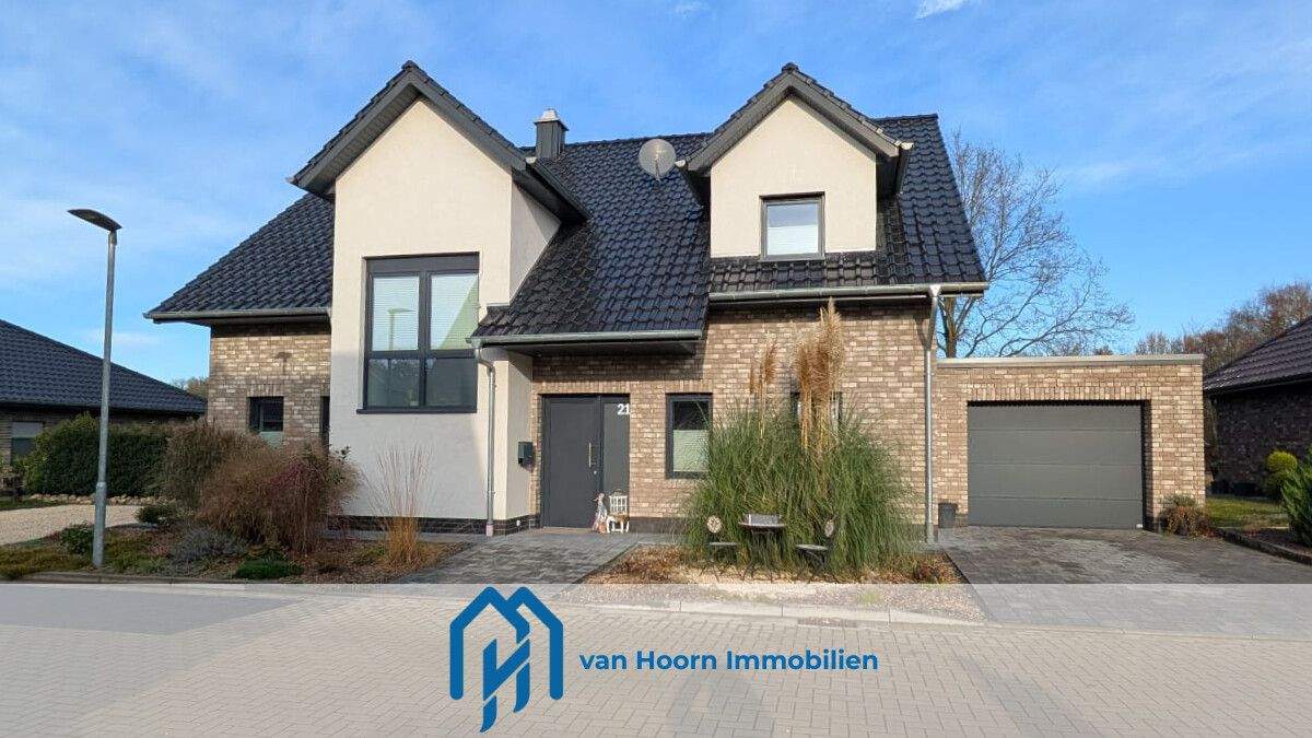 Thumbnail-Neuwertiges Einfamilienhaus mit Garage und Blick ins Grüne