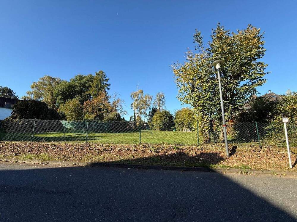 Thumbnail-Traumgrundstück für junge Familien - Ihr neues Familienparadies!