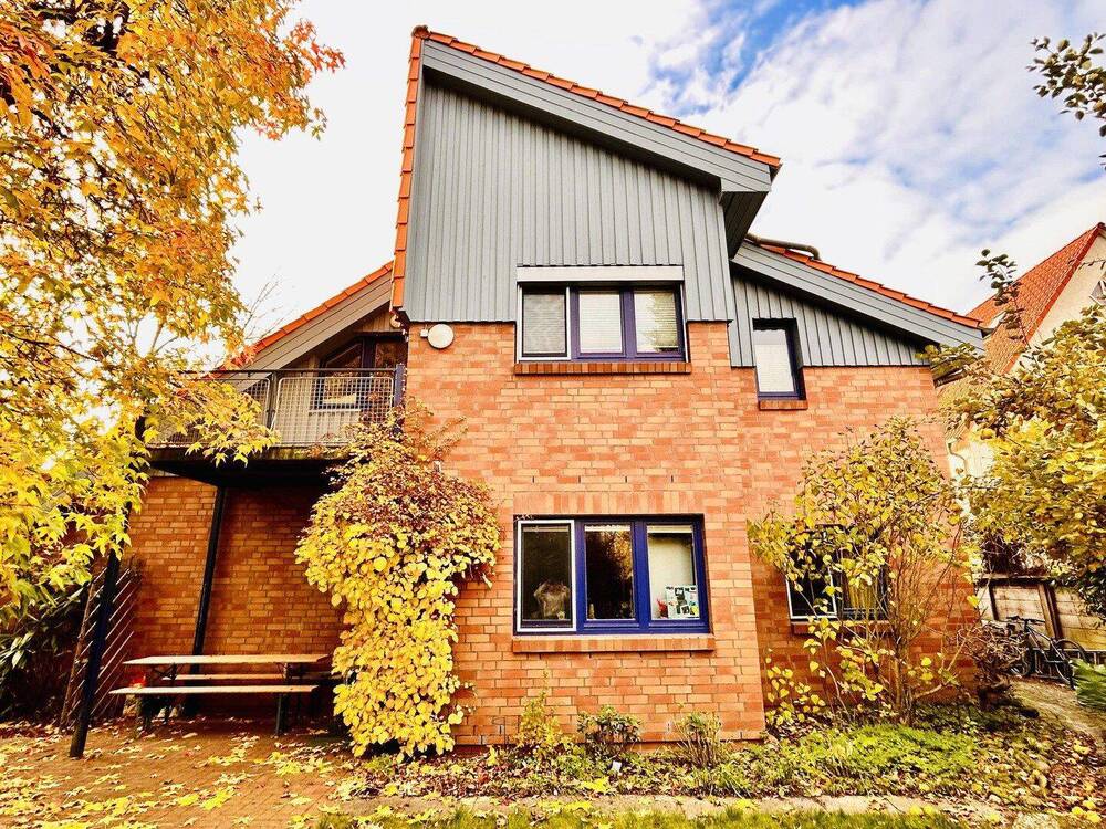 Thumbnail-Detached house in the center of Grossburgwedel