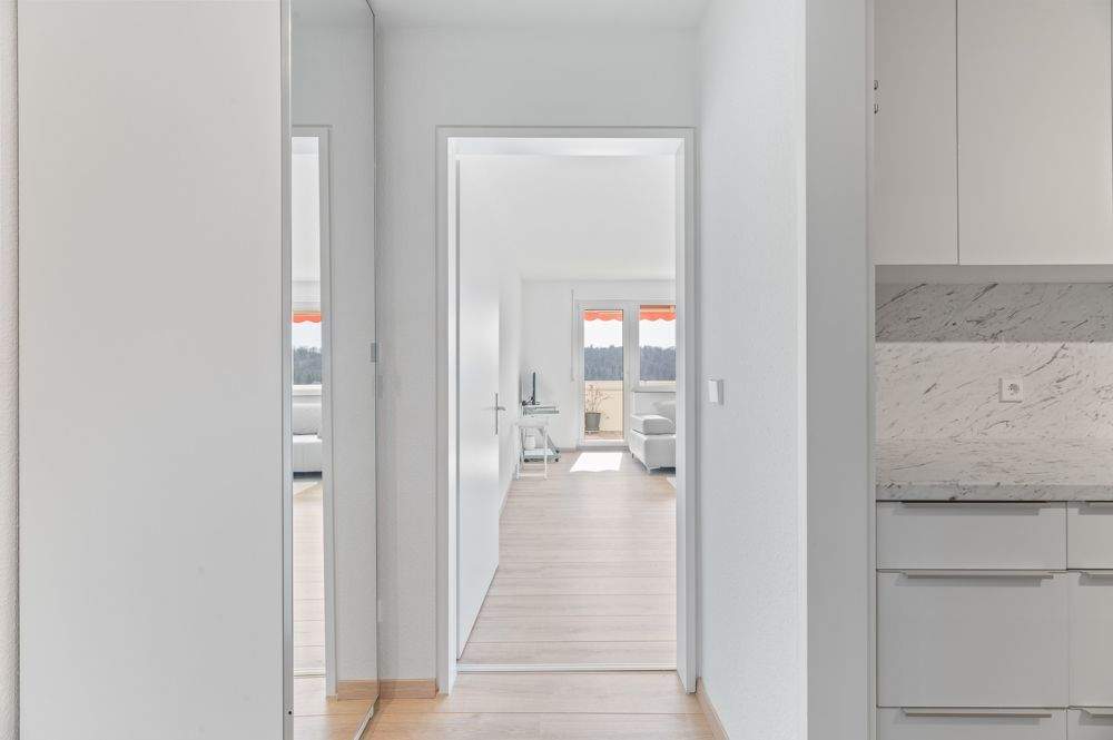 Thumbnail-++ Helles und Modernes Penthouse mit Weitsicht ins Grüne ++