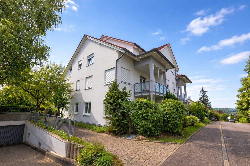 Thumbnail-IM NIVEUVOLLEN HAUS: Großzügige 2- Zimmer EG- Wohnung in guter Lage von Sigmaringen zu verkaufen