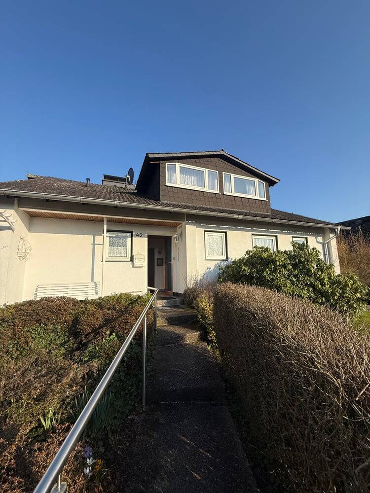 Thumbnail-Charmantes Einfamilienhaus im Bungalowstil in Immenhausen Holzhausen