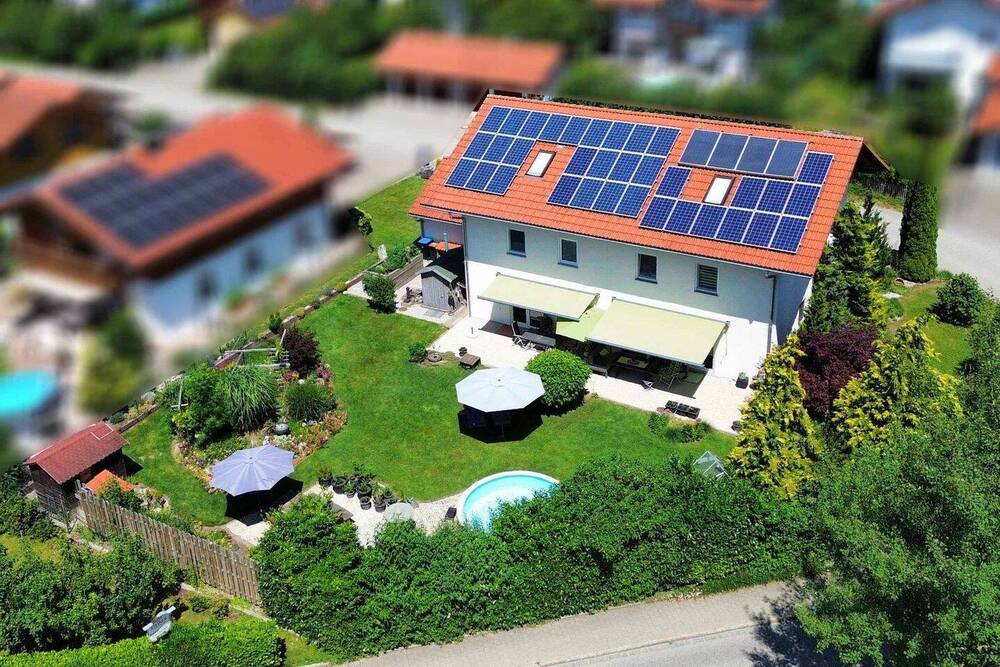 Thumbnail-Ideal für GroßfamilienFreunde: Zwei Doppelhaushälften mit großem Garten & Top-Energieeffizienz (A+)