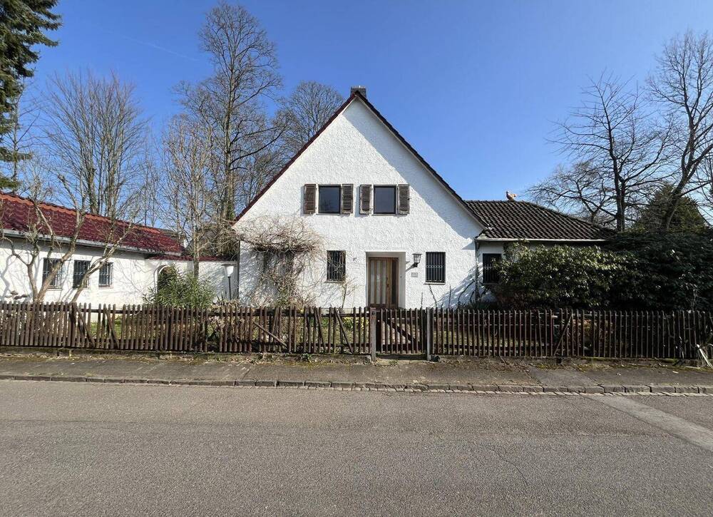 Thumbnail-Charmantes Einfamilienhaus mit Sanierungspotenzial
