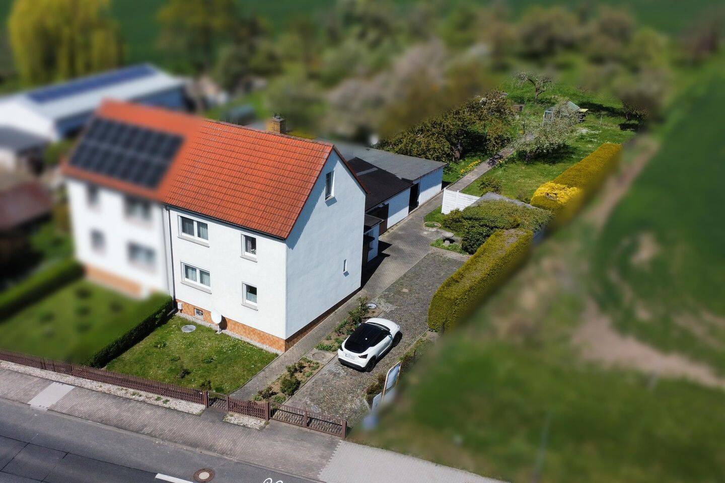 Thumbnail-FAMILIENGLÜCK AM STADTRAND | Doppelhaushälfte mit idyllischem Garten in Markkleeberg