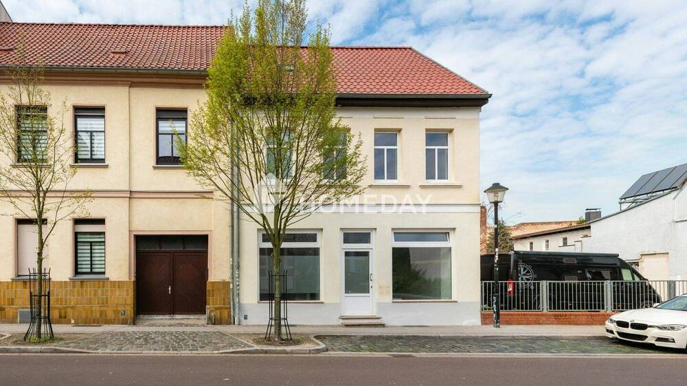 Thumbnail-Wohnen und Arbeiten unter einem Dach: Gepflegtes Stadthaus mit Balkon im Herzen von Burg