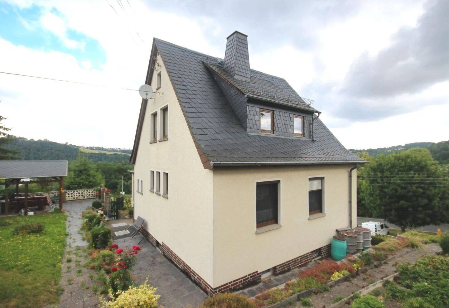 Thumbnail-Weitblick über den Dölauer Stausee - EFH zum wohlfühlen!