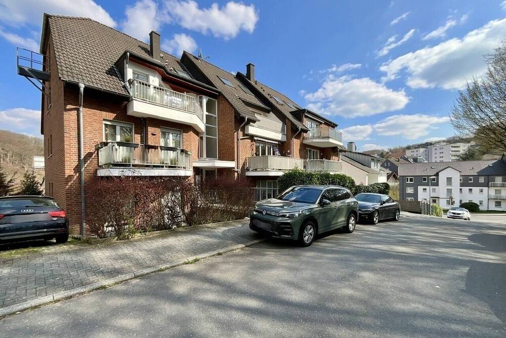 Thumbnail-Helle Eigentumswohnung mit zwei Balkonen und Garage in ruhiger Wohnlage von Ennepetal