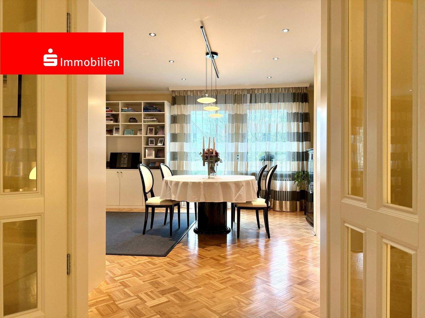 Thumbnail-Rarität in gesuchtem Wohngebiet - Stilvoll sanierter Altbau - Buchraingebiet!