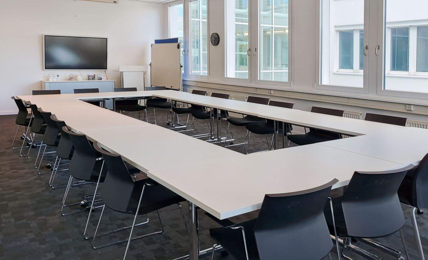 Thumbnail-Großraumbüros für 10 Personen in Regus STEP Stuttgart Engineering Park