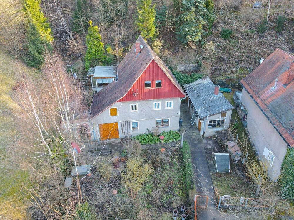 Thumbnail-+++ Idyllische Lage am Bach! - Sanierungsbedürftiges Bauernhaus in Cossebaude +++