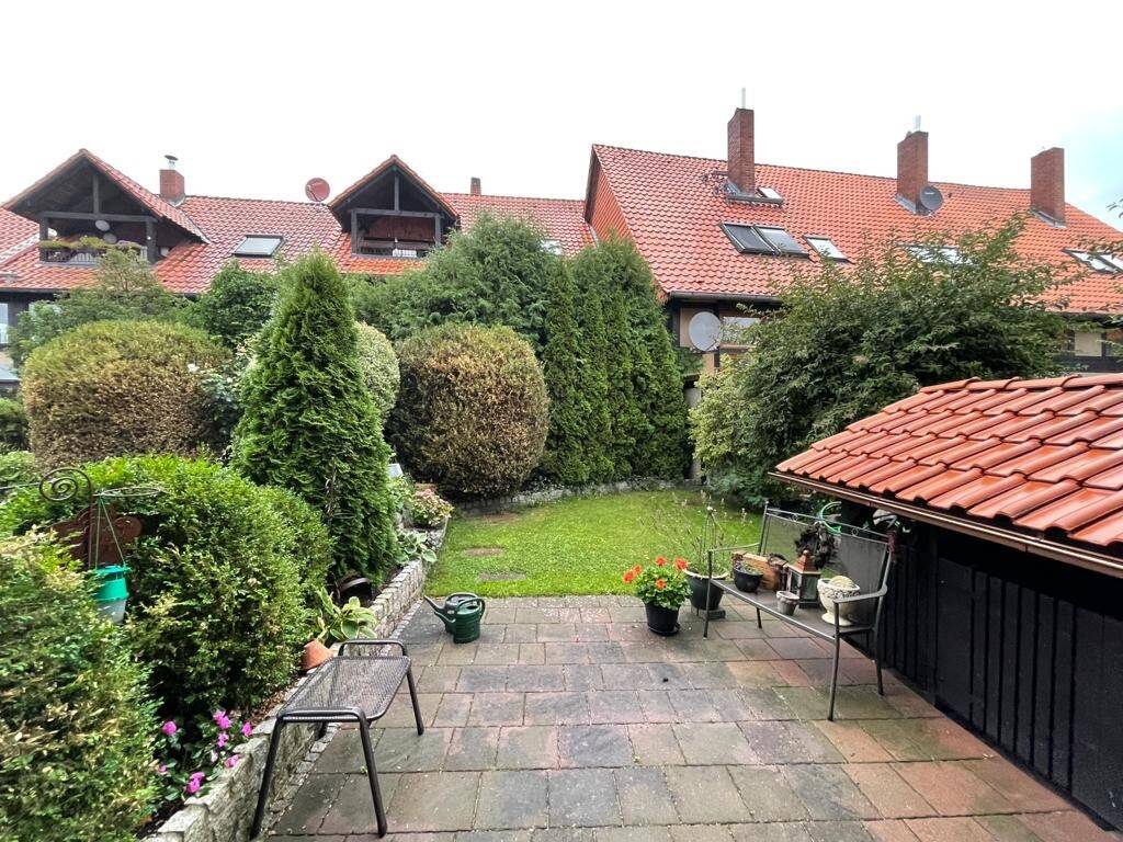 Wohnung mit Gartenanteil