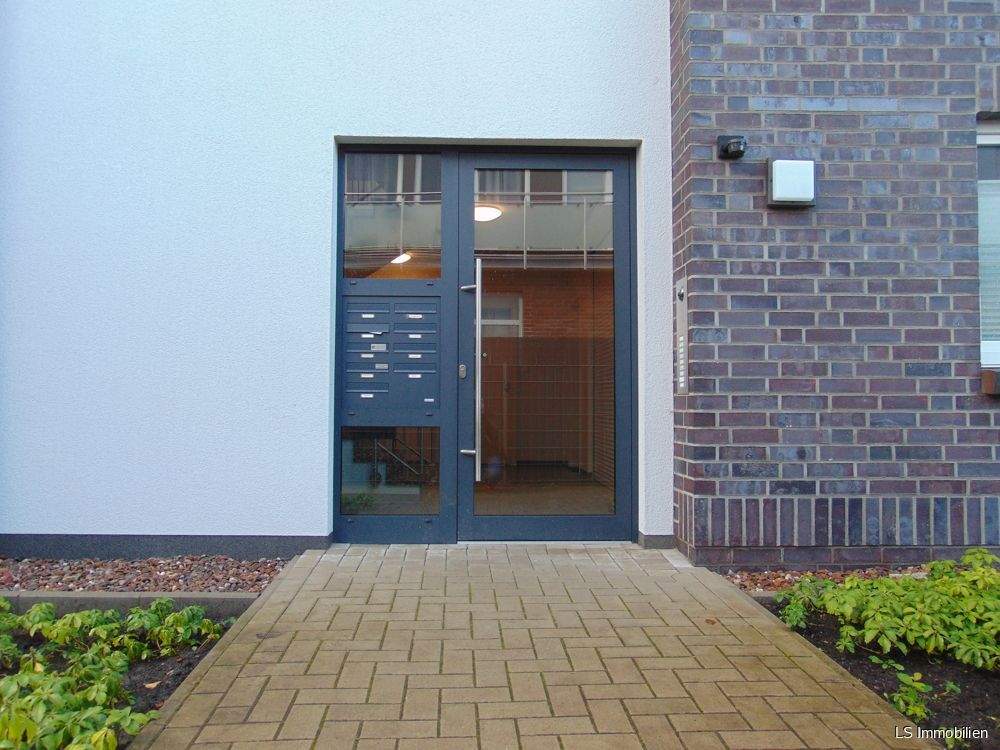 Thumbnail-Gemütliche 2 Zimmer Wohnung mit Terrasse in unmittelbarer Nähe zur Schule