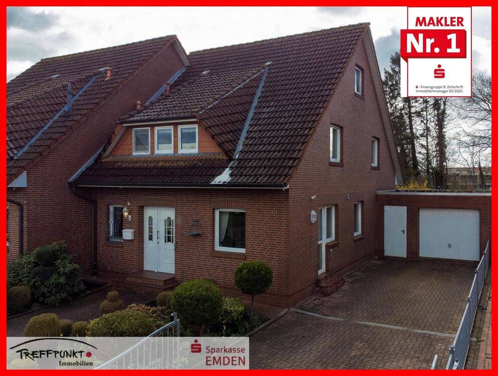 Thumbnail-Großzügiges Doppelhaus mit Garage auf einem Eigentumsgrundstück